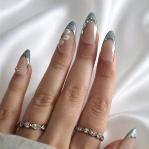 neptune-press-on-nails-2