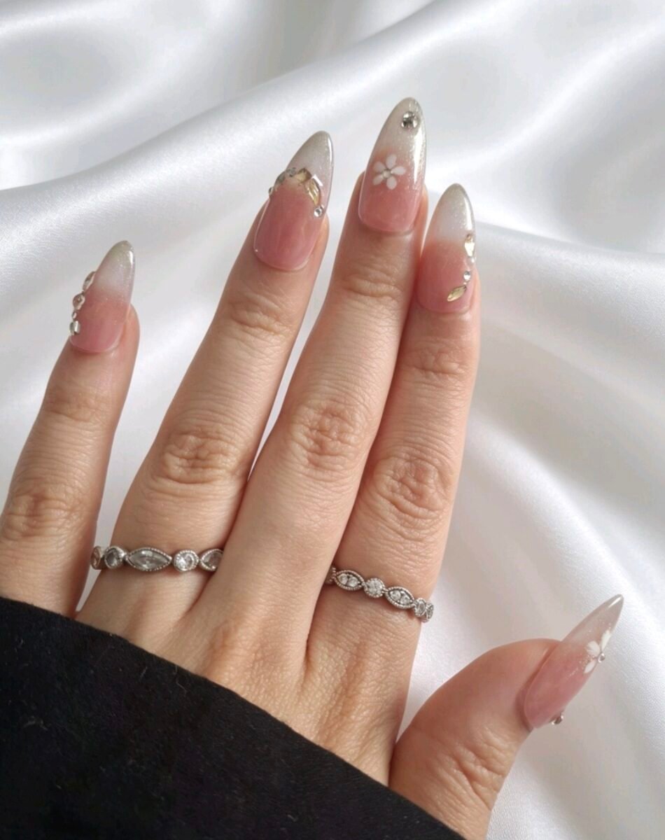 star-press-on-nails